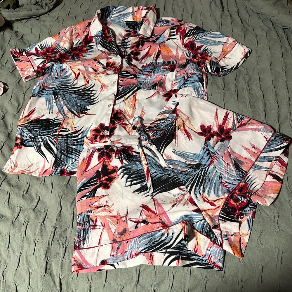 Satin pajamas set
